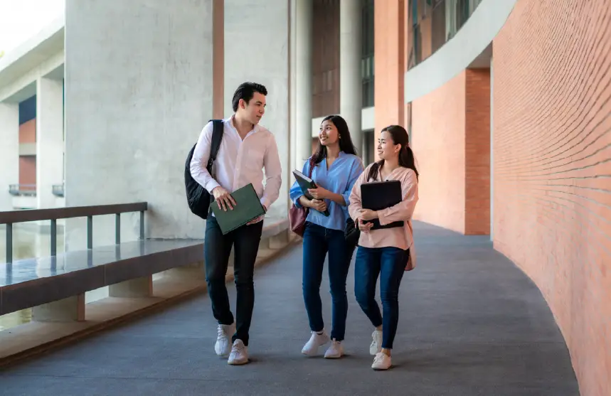 Top MBA Colleges Abroad for Indian Students
